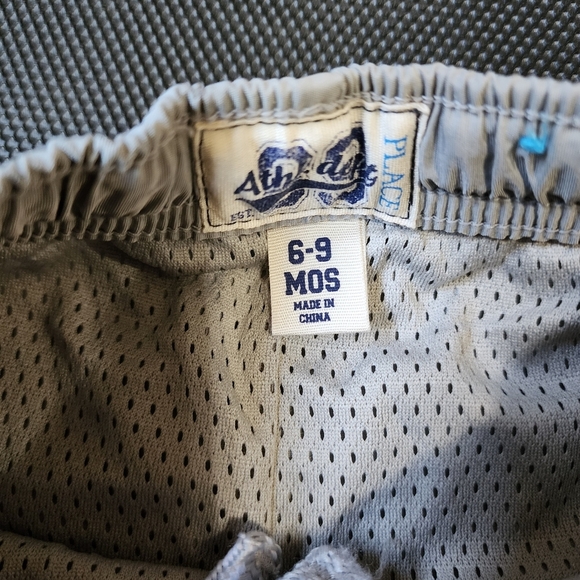 Children's place Grey athletic windbreaker track pants Size 6-9 mo - Picture 11 of 12